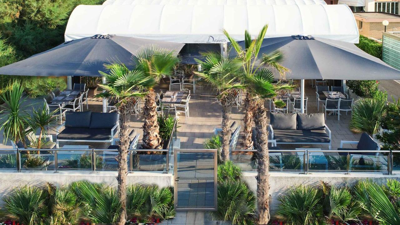 Hotel Delaville Frontemare Lido di Jesolo Exterior photo